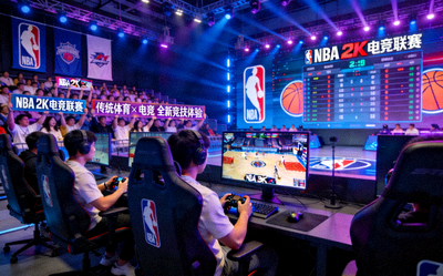 NBA 2K电竞联赛比赛现场 - 传统体育联盟成功进军电竞的典型案例